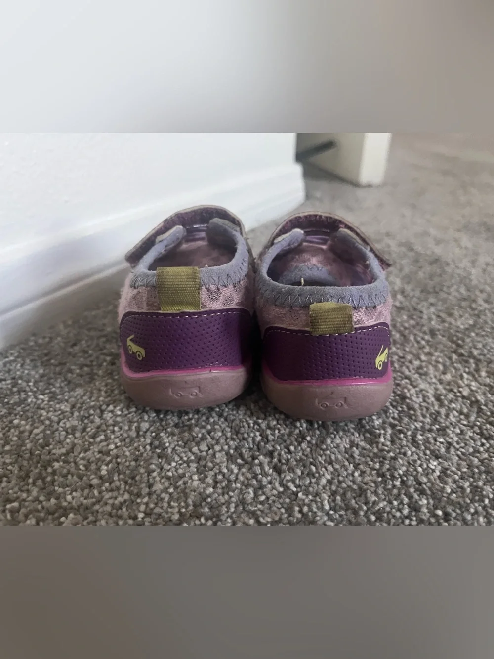 See Kai Run Purple and Pink Toddler Water Shoe - Secure Hook Strap